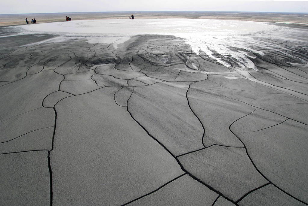 Türkmen tebigatynyň ýadygärlikleri:syýahatçylyk we ekologiýa medeniýeti