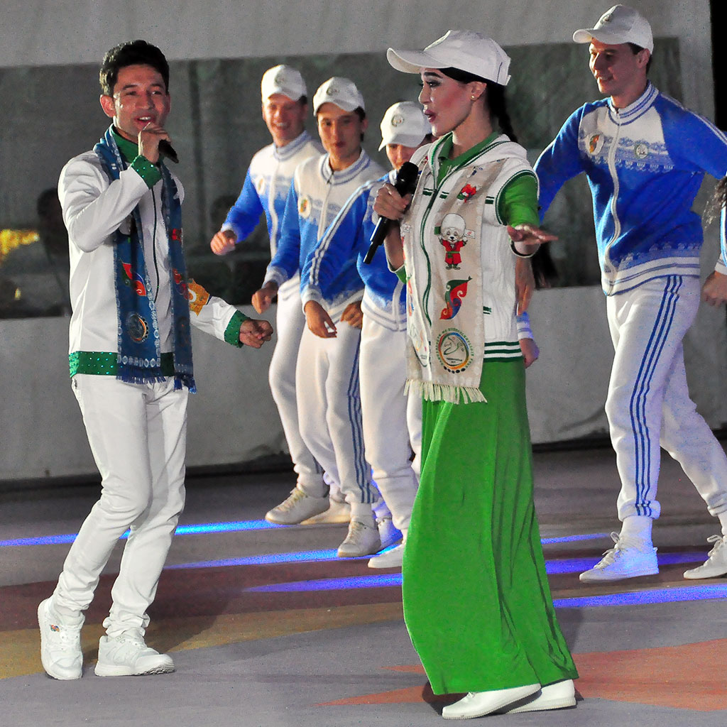 Paýtagtymyzyň Olimpiýa toplumynda sportyň şanyna döredijilik baýramçylygy geçirildi