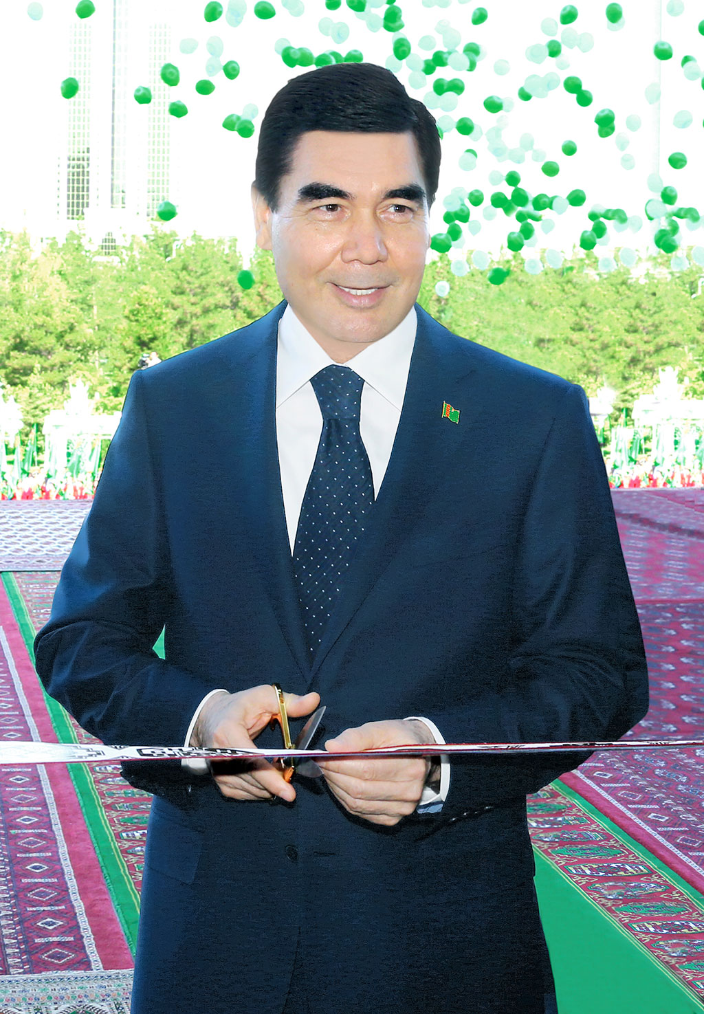 Hormatly Prezidentimiz Gurbanguly Berdimuhamedow ekologiýa çäresine we durmuş maksatly desgalaryň açylyş dabarasyna gatnaşdy