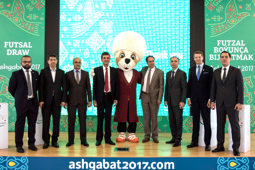 “Aşgabat 2017” Oýunlaryna futzal boýunça bije atyldy 