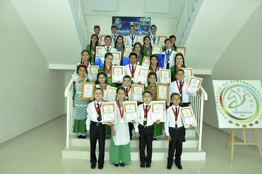 Schoolchildren from Kaahka rank among the top ones of 765 contenders for the victory at the international Olympiad 