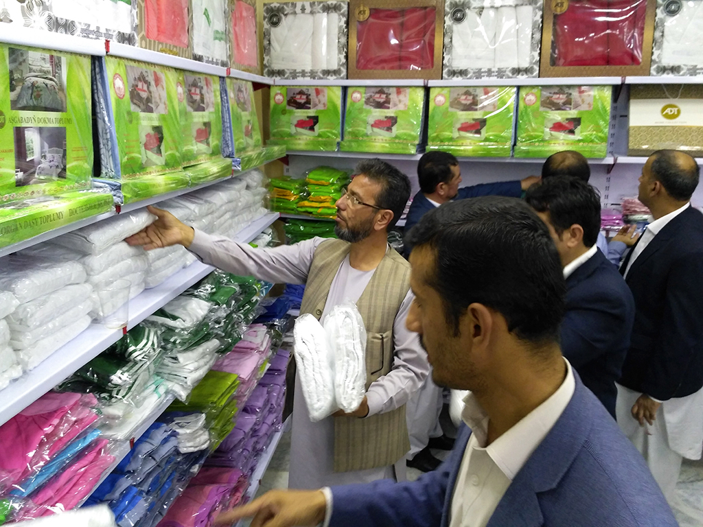 Turkmenistan trade chamber in Mazari-Sharif opens its doors for the visitors