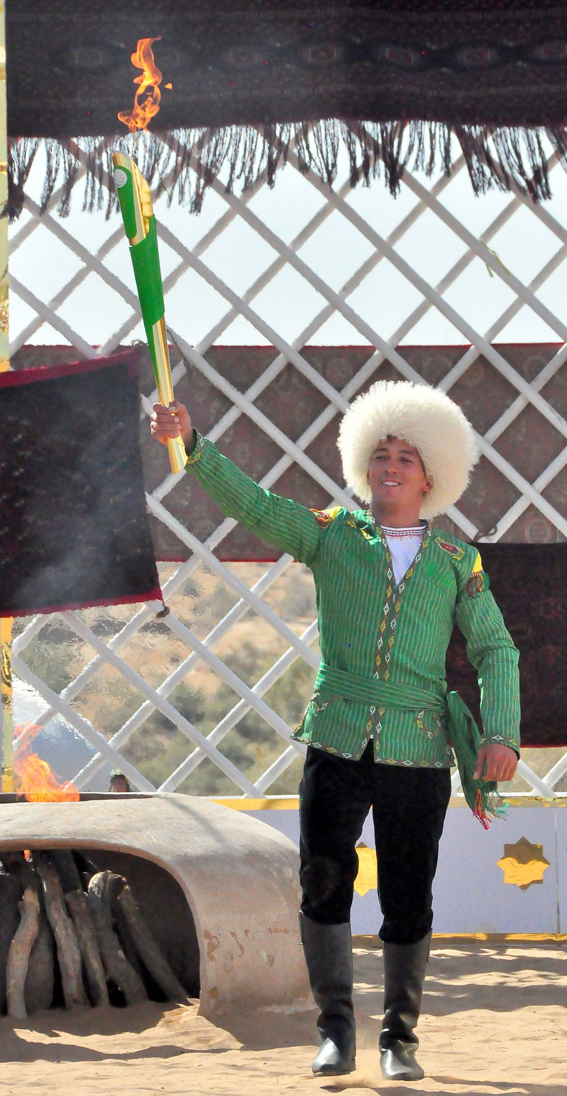«Aşgabat 2017» oýunlarynyň alawy ýakyldy
