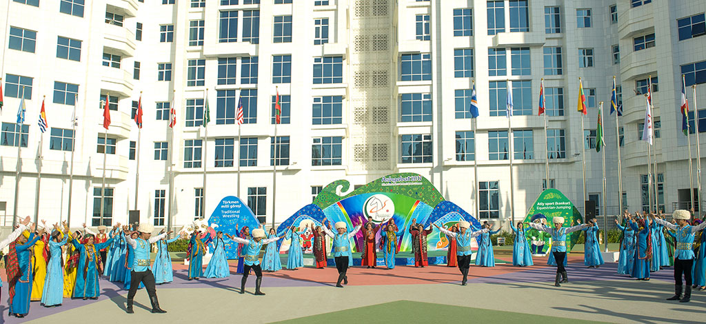 Flags of Turkmenistan, the Olympic Council of Asia and the countries, participating in the 2017 Asian Games raised in the Olympic Village 