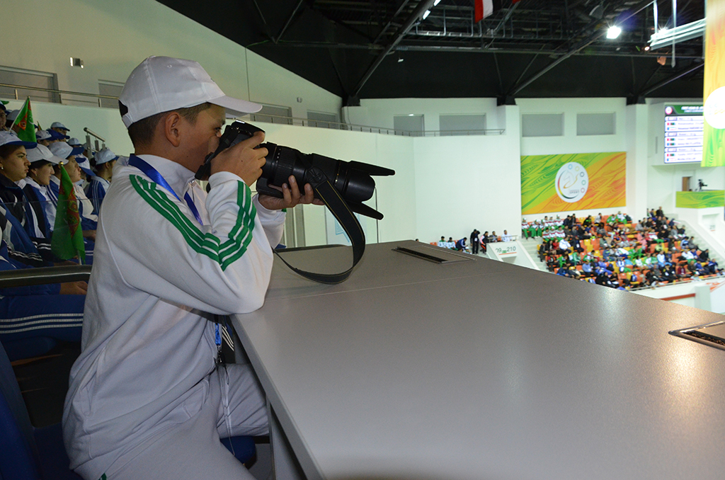 Members of school photo studio Mekdep Media are among the volunteers of V Asian Games