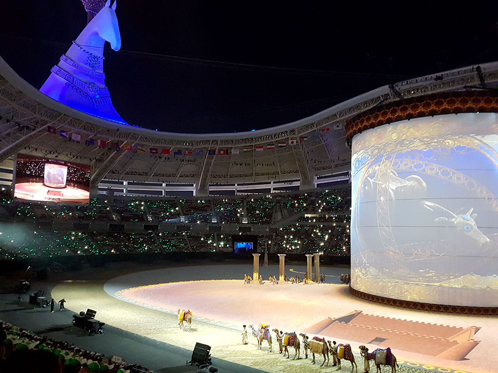 «Aşgabat 2017» oýunlarynyň açylyş dabarasynda janlandyrylan türkmen taryhy 
