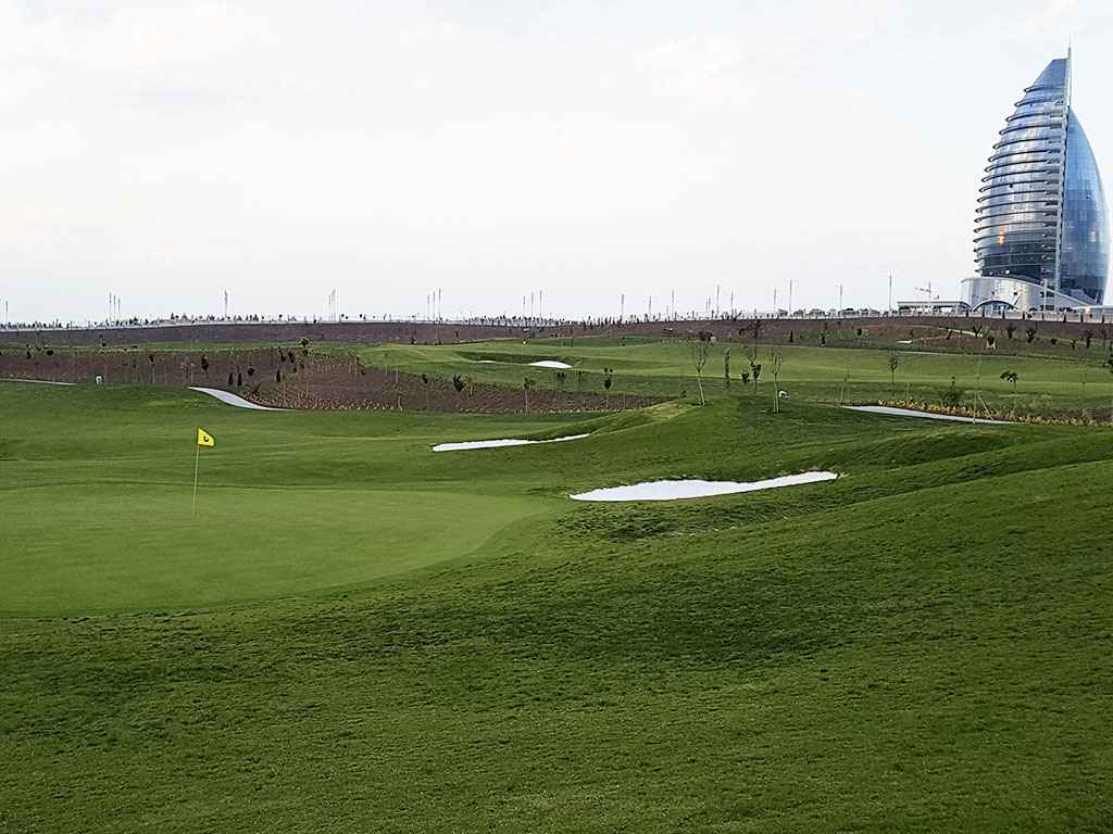 First golf club in the country is ready to be opened in picturesque parking zone of Ashgabat