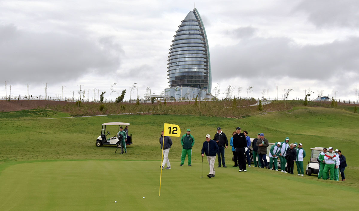 Word’s golf stars hold demonstration tournament in Ashgabat 