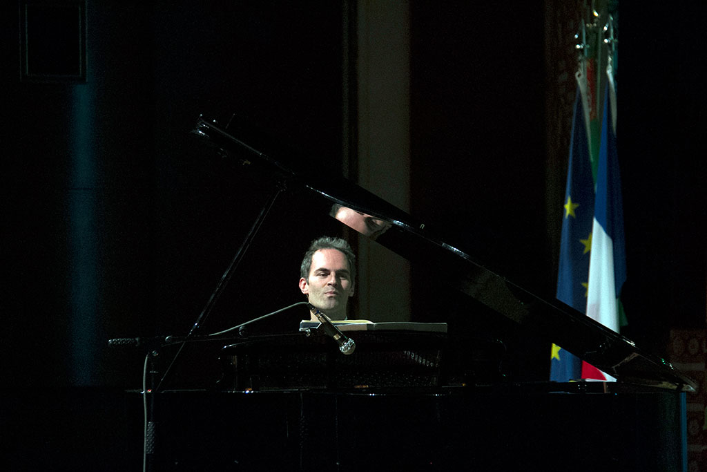 French piano players Maxim Zekini and David Bismut give concert in Ashgabat