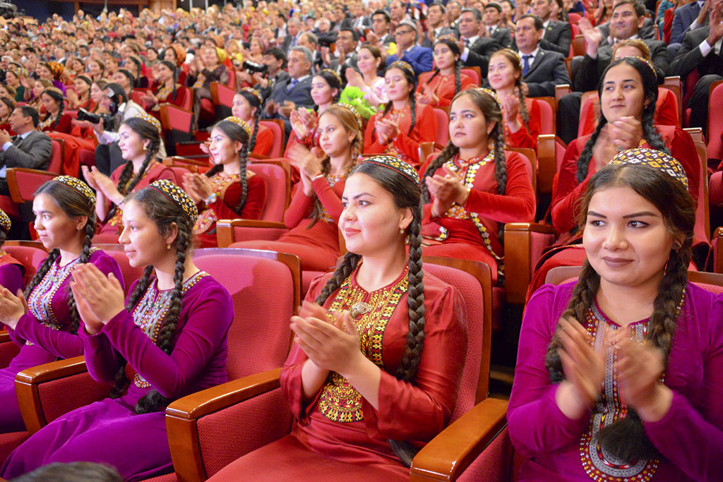 A festive concert in the Mukams Palace opened the Days of Uzbek Culture