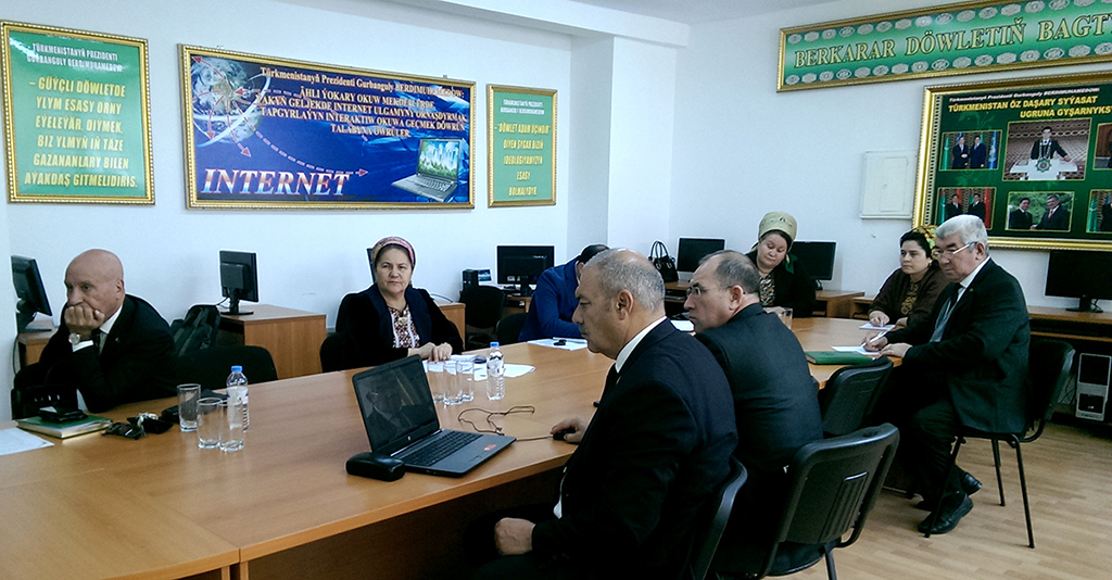 Международный эксперт Игорь Гурков прочитал в Академии госслужбы цикл лекций по стратегическому менеджменту 