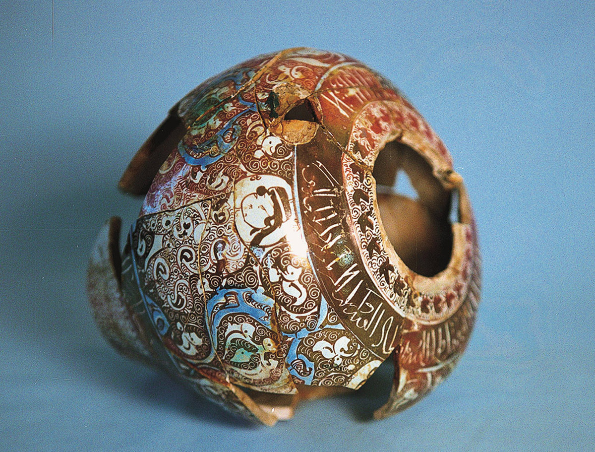 Trade exchange on the Great Silk Road giving rise to active development of handicraft production 