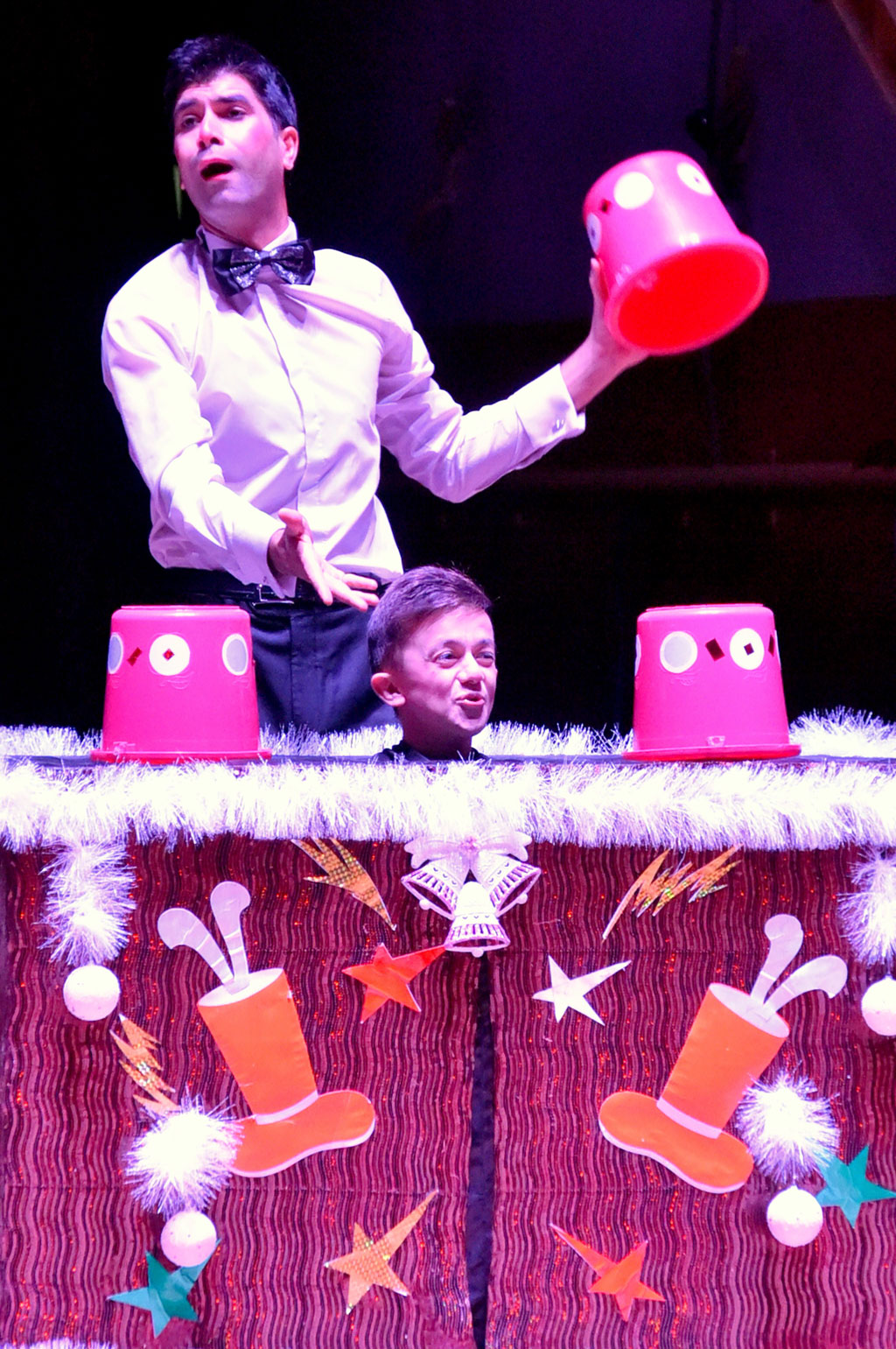 The state circus staff prepared the creatively and eventful New Year's program with tricks