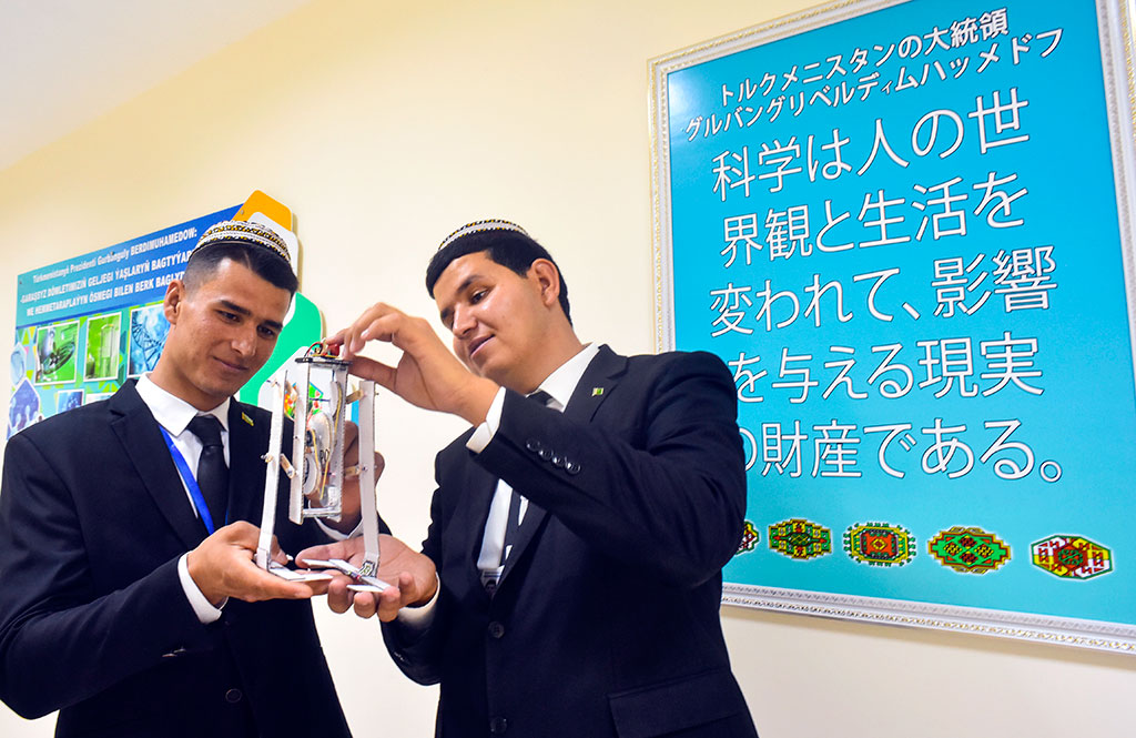 Inžener-tehnologiýalary uniwersitetiniň talyplary daşary ýurt şygryýetine gyzyklanýarlar