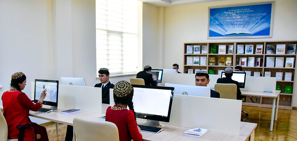 Inžener-tehnologiýalary uniwersitetiniň talyplary daşary ýurt şygryýetine gyzyklanýarlar