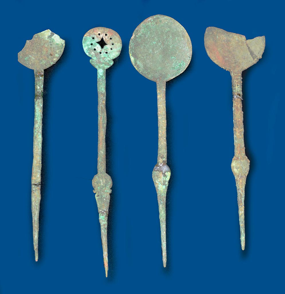 Unique findings from Dandanakan witnesses about the development of oriental medicines