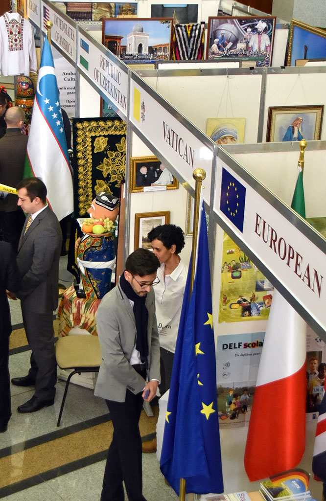 Роль Туркменистана в воссоздании Великого Шёлкового пути в новом качестве обсудили участники форума 