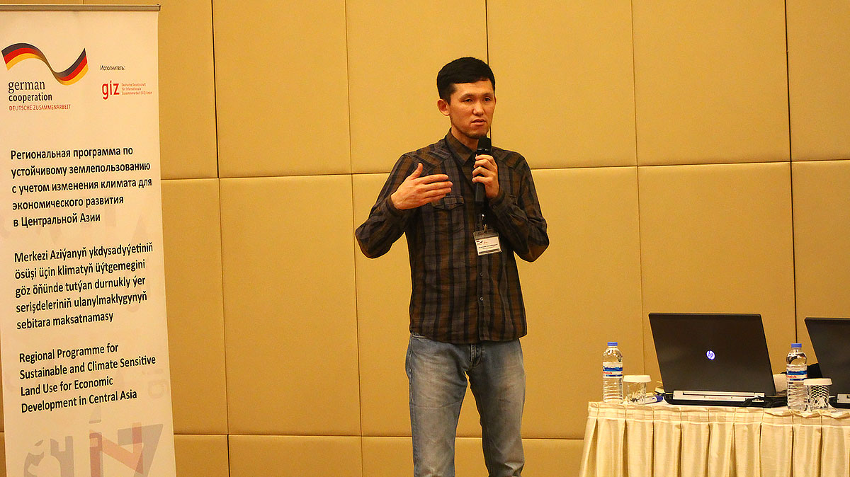 Local and International experts discuss the aspects of stable management of pastures