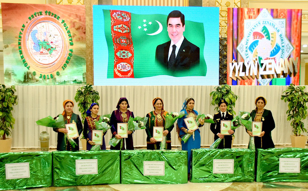 Resumed the results of the national contest "Woman of the Year" 