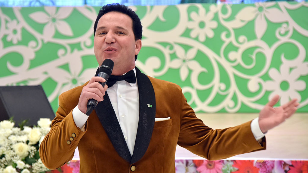 Ағасы мен әпкесі анальды жыныстық қатынасқа түседі алмұрт тәрізді әйелдер порносы