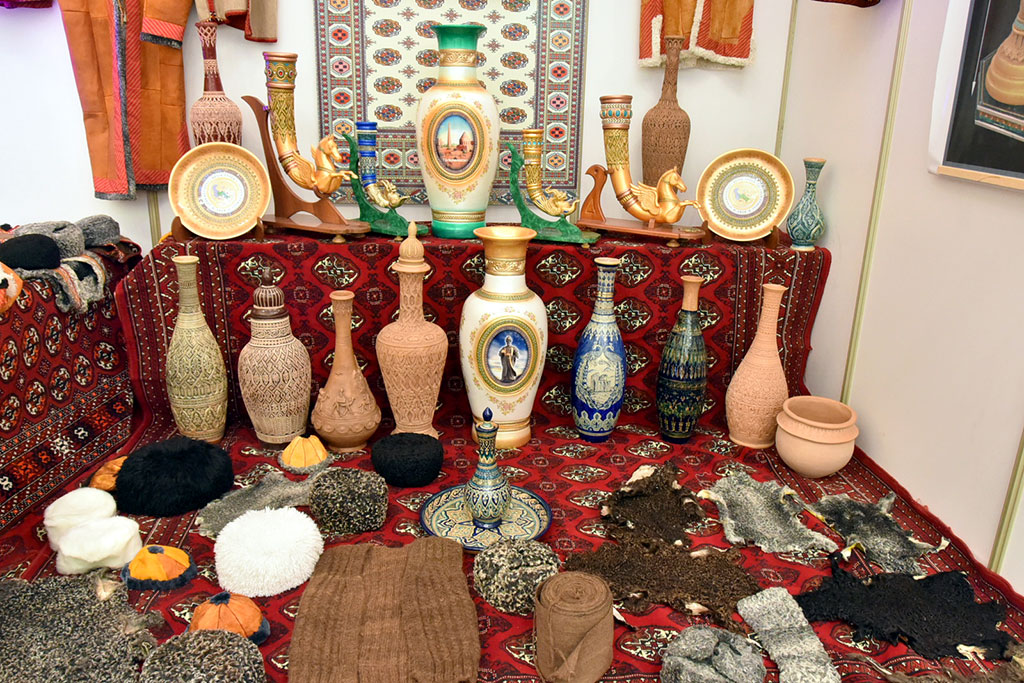 Türkmenistanyň telekeçileriniň artýan mümkinçilikleriniň uly sergisi