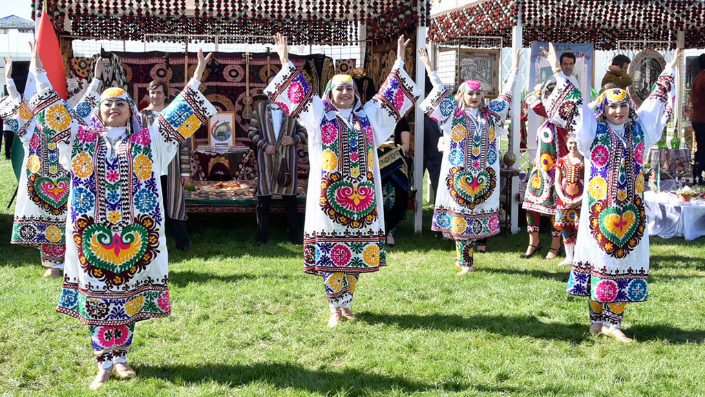 Celebration events of National Spring Holiday take place in the country 