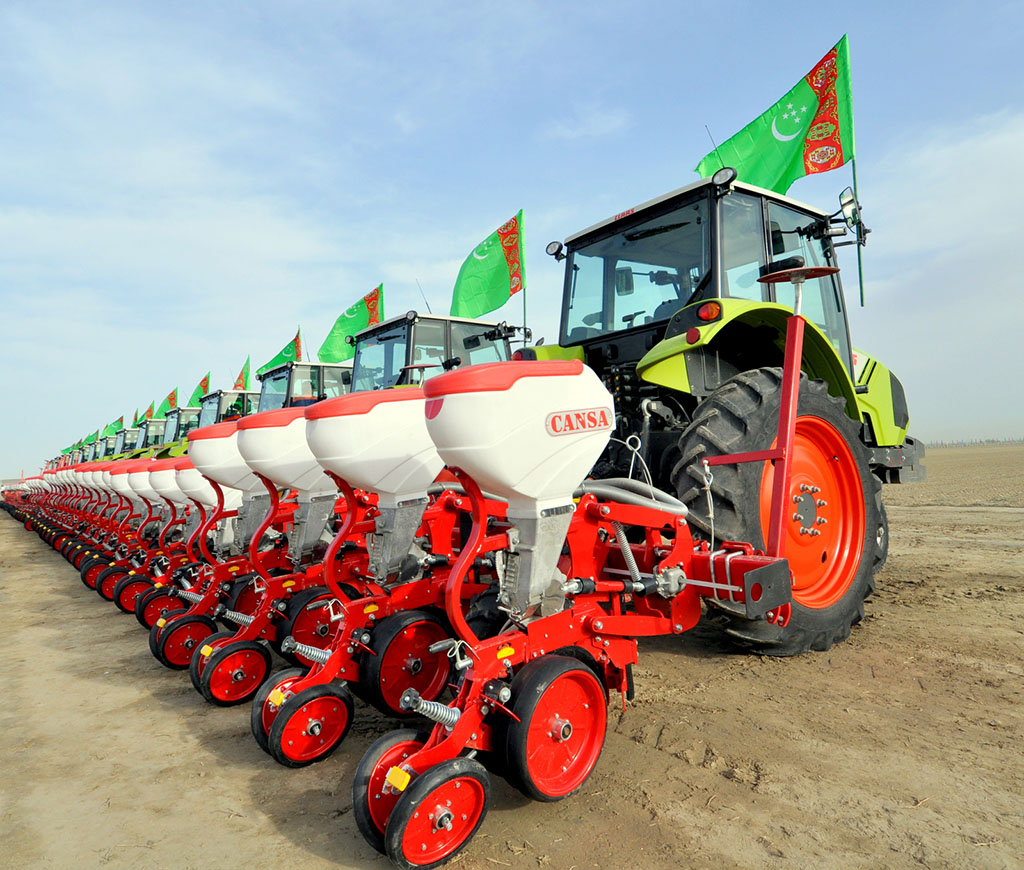Sowing cotton started in the Akhal, Lebap and Mary velayats 