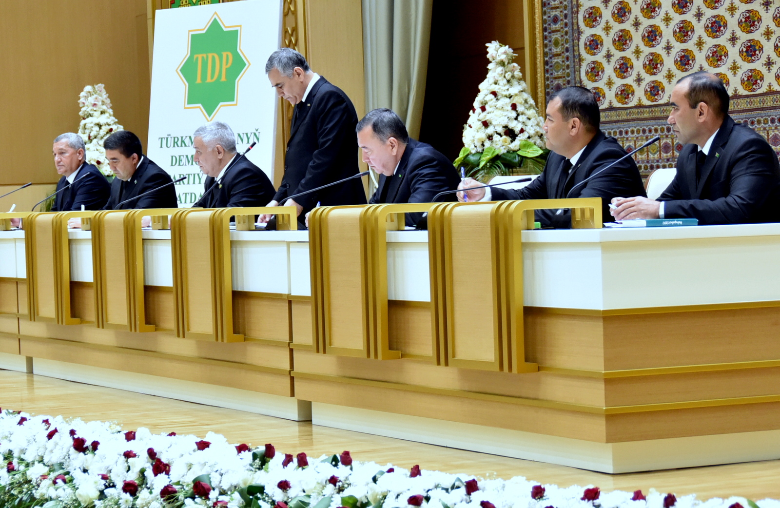 Results for the reported period are summed up and new head of the organization is elected at VIII assembly of the Democratic Party