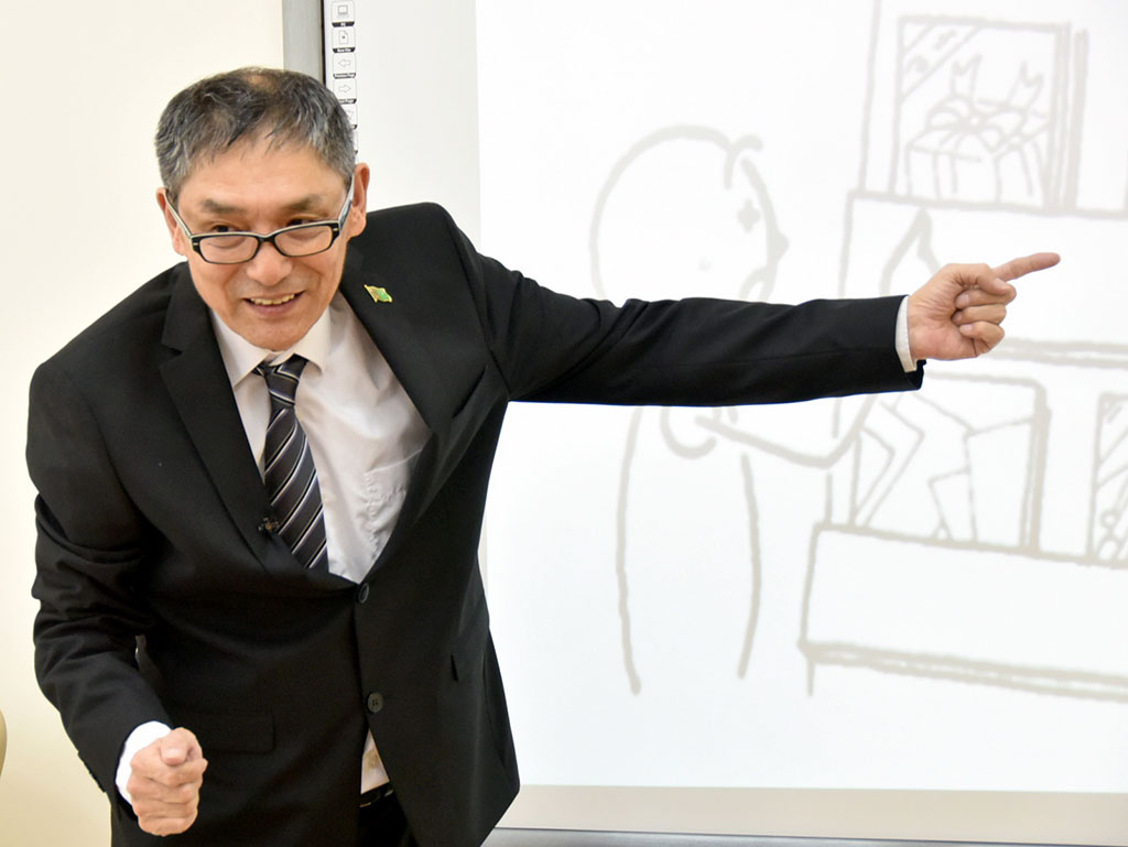 Bilim ulgamynyň hünärmenleri dil öwretmek konsepsiýasynyň durmuşa geçirilişiniň ugurlaryny ara alyp maslahatlaşdylar