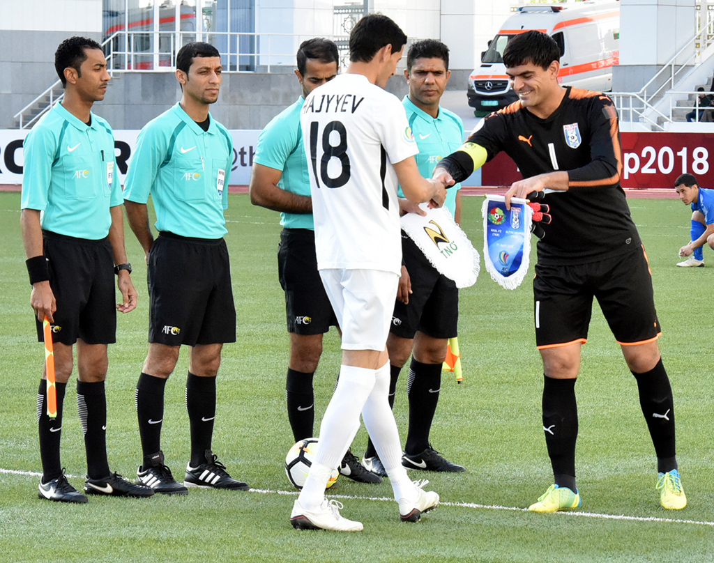 Aziýanyň Futbol konfederasiýasynyň  Kubogyny almak ugrundaky ýaryşda  türkmen toparlarynyň deňme-deň oýny