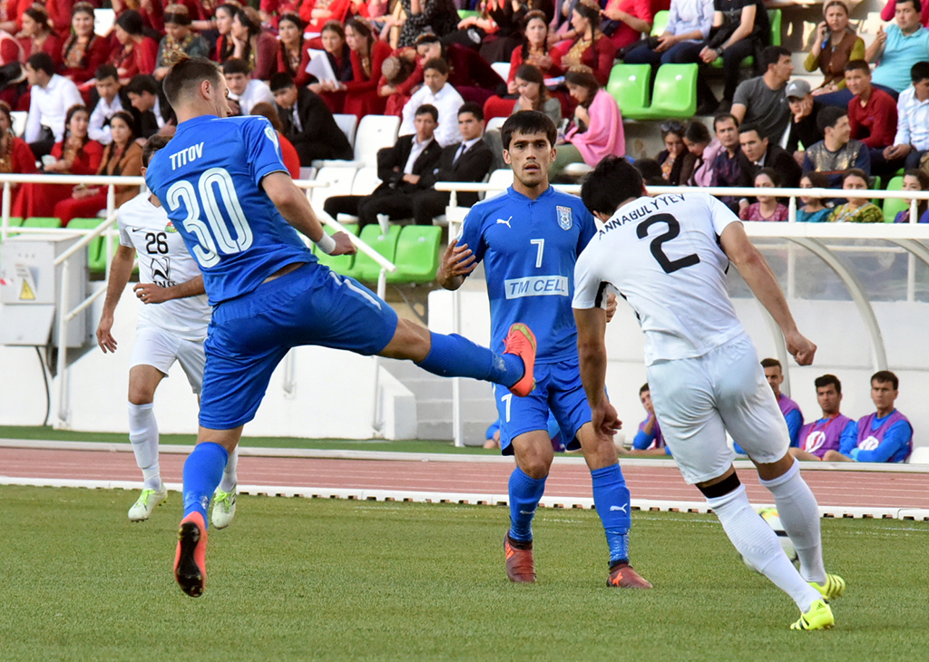 Aziýanyň Futbol konfederasiýasynyň  Kubogyny almak ugrundaky ýaryşda  türkmen toparlarynyň deňme-deň oýny