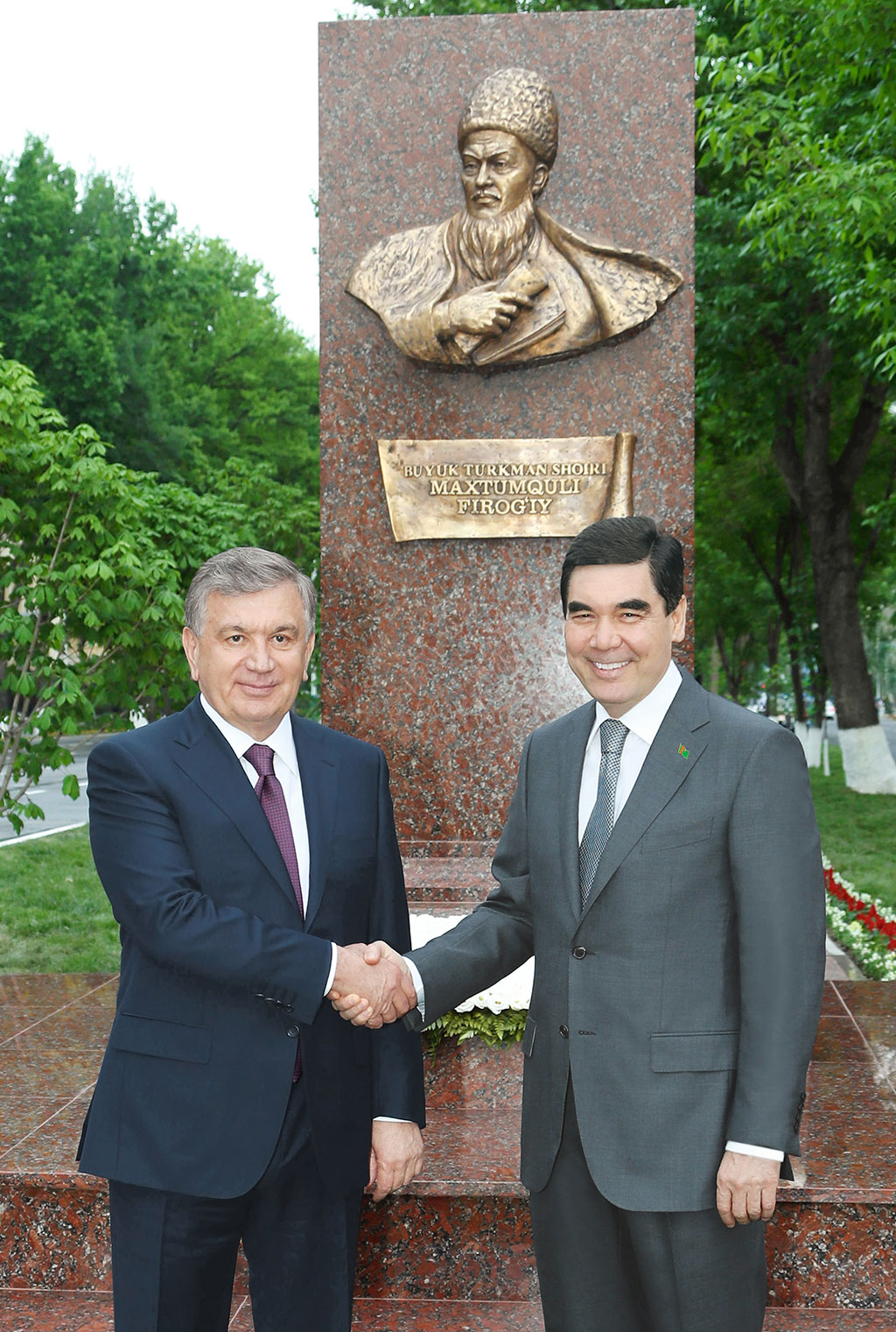 Hormatly Prezidentimiz Gurbanguly Berdimuhamedowyň we Prezident Şawkat Mirziýoýewiň arasynda gepleşikler geçirildi