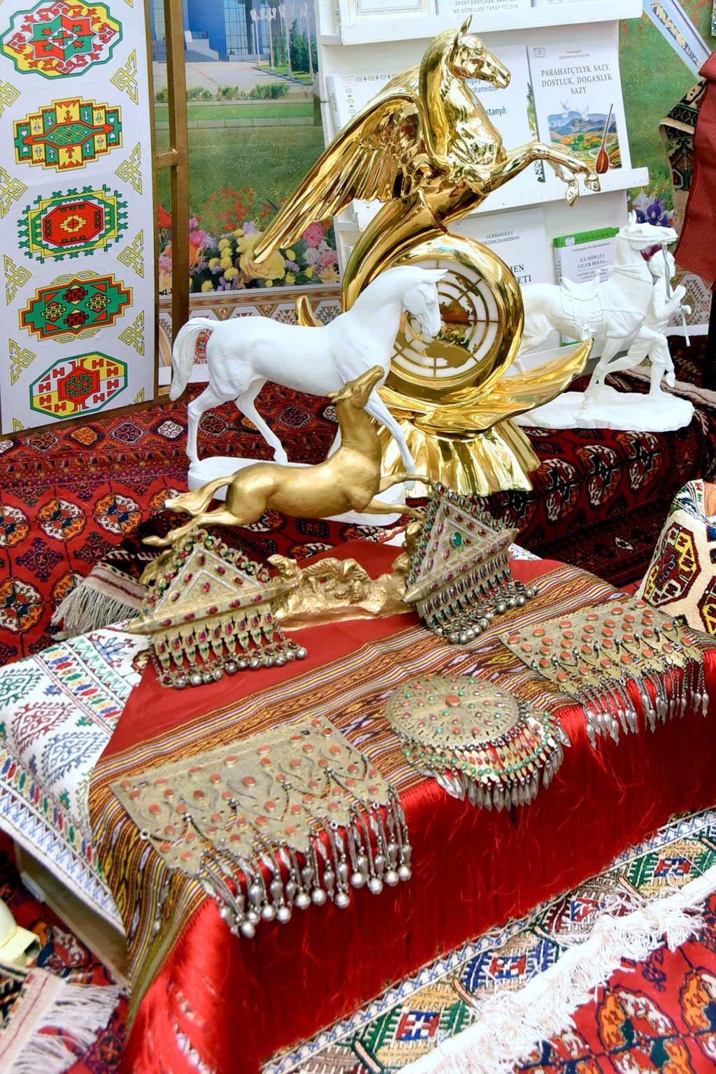 International Exhibition Fair of Turkmen horse reflects all directions of equestrian industry