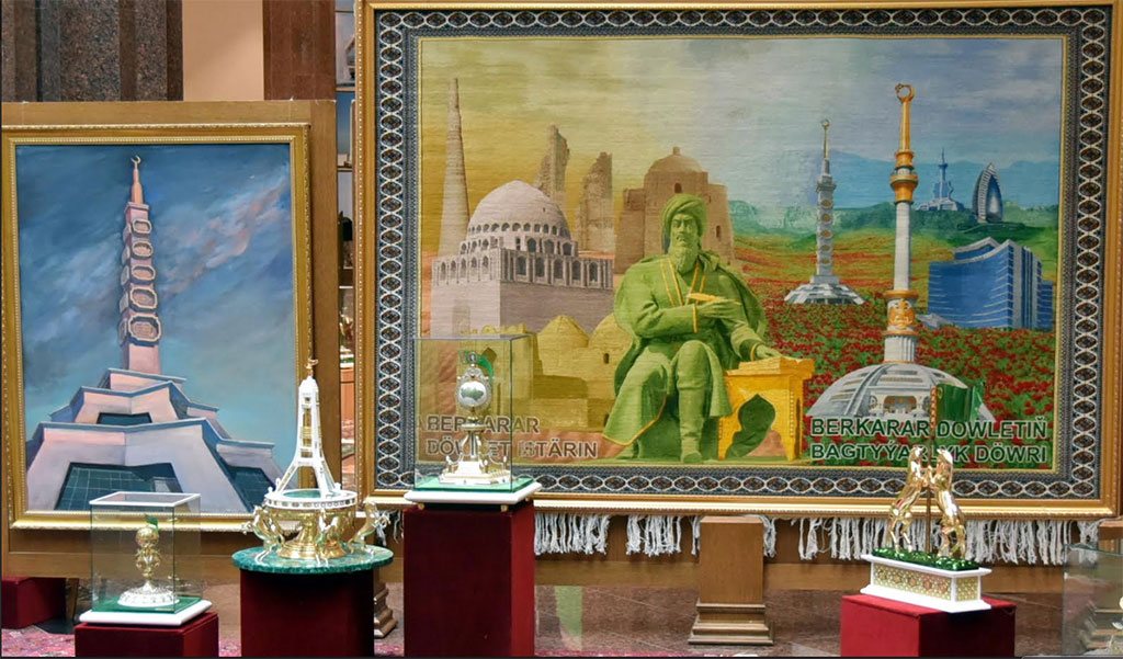 Праздничная выставка развёрнута в Государственном музее Туркменистана 