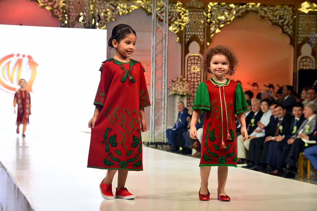 В Ашхабаде состоялся модный показ 