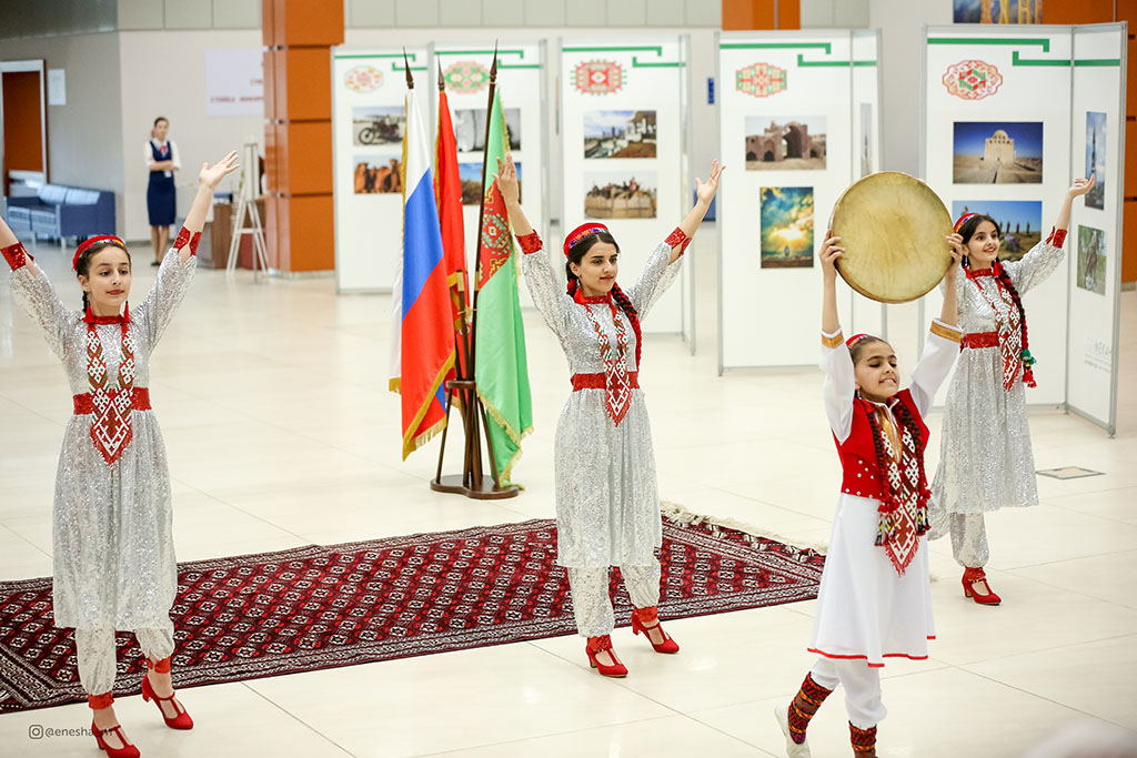 Photo exhibition «Turkmenistan is the heart of the Great Silk Road» took place in St. Petersburg