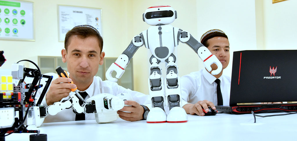 Türkmen ylmynyň ýaş nesli — bäsleşigiň ýeňijileri