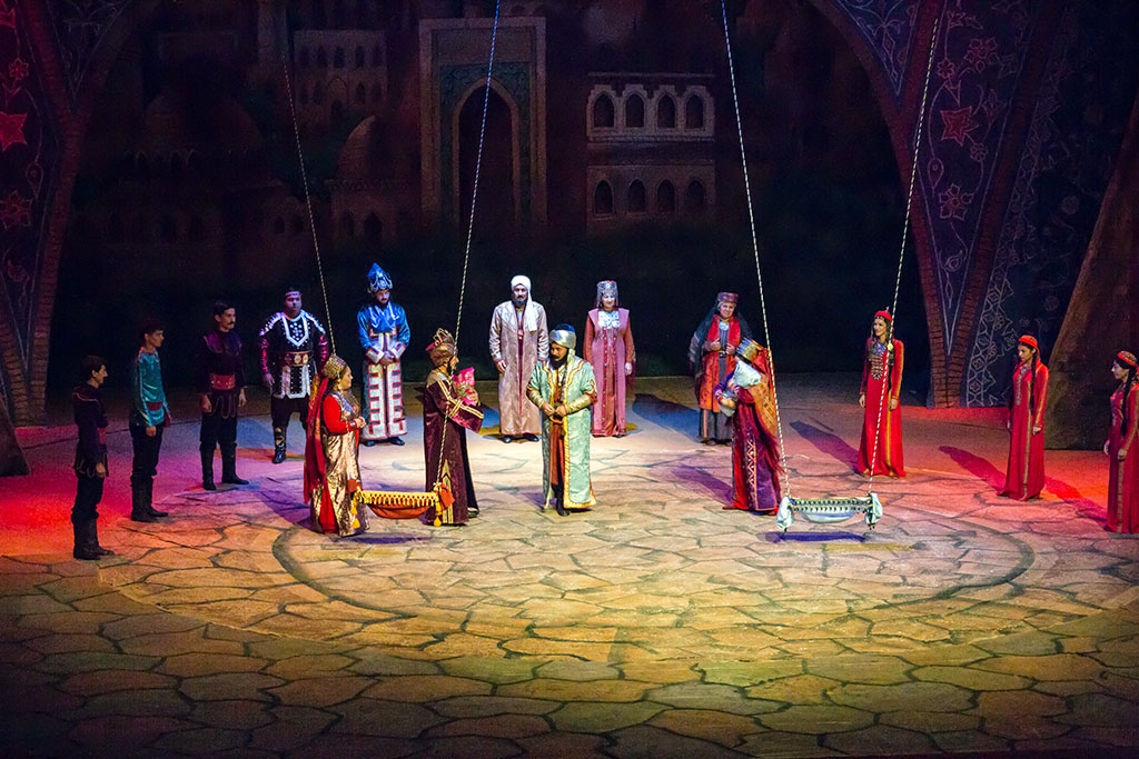 The staff of the Mary Drama Theater presents a new version of the famous dastan