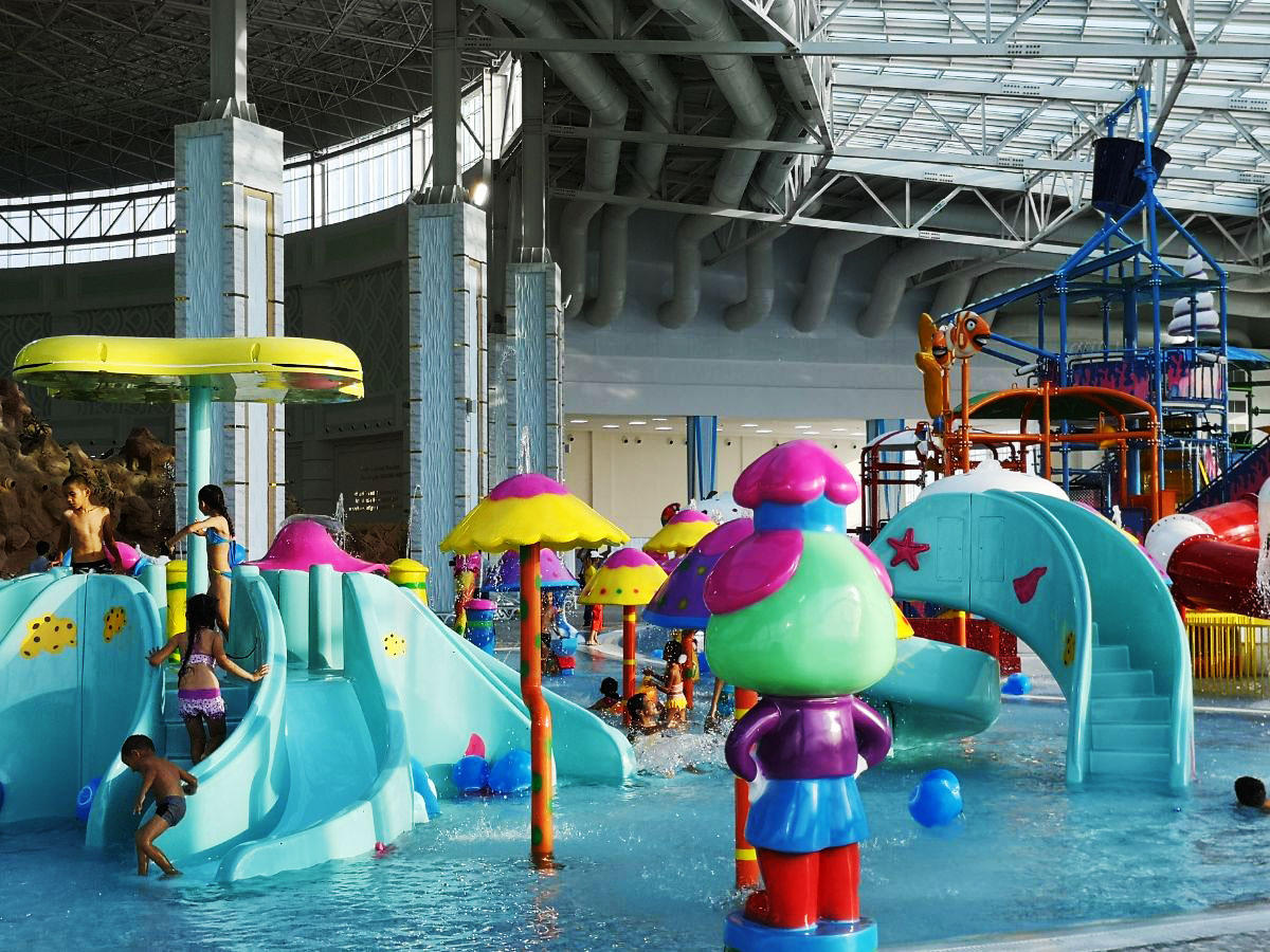 Avaza Aquapark is opened on Caspian coast 