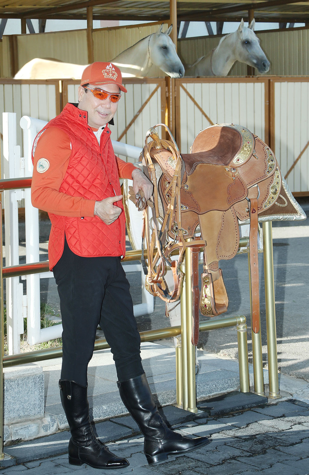 The Head of the State spends Sunday morning working on new book and riding the horse 