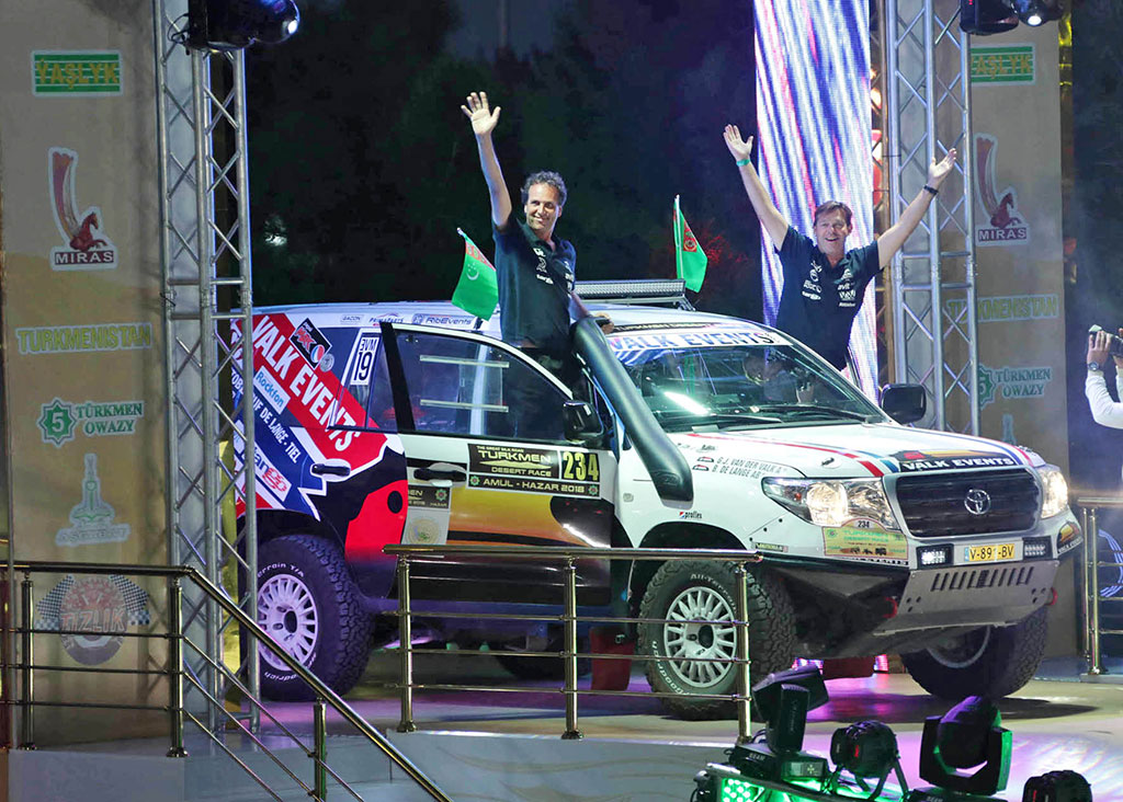 Gurbanguly Berdimuhamedov takes part in the opening ceremony of the rally 