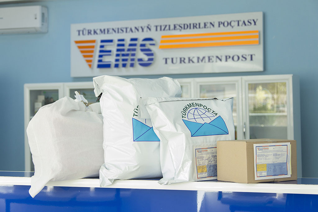 55 cars and minibuses supplements the fleet of Turkmen Post 