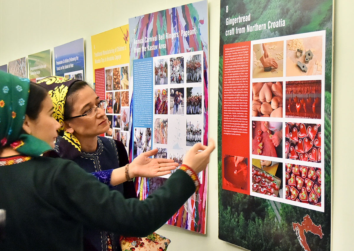 Palette of cultural traditions of Croatia is presented in Ashgabat