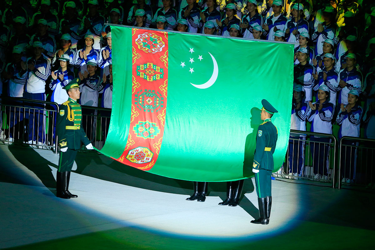 Aşgabatda Agyr atletika boýunça dünýä çempionaty badalga aldy