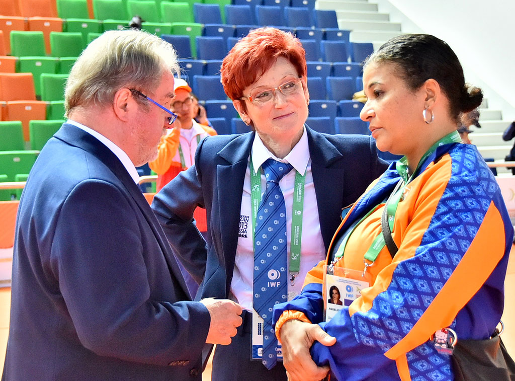 Yulduz Jumabayeva is the bronze winner of the World Weightlifting tournament