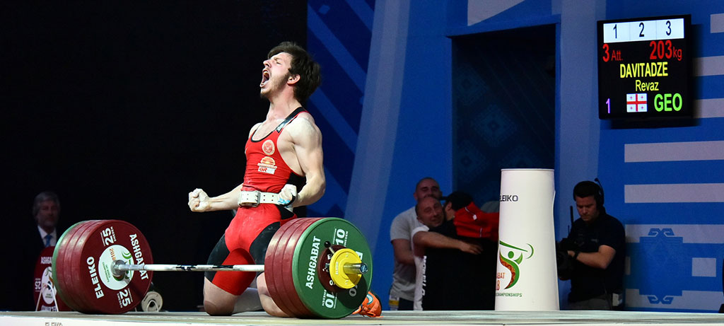 Artem Okulov is the winner of two gold medals of weightlifting tournament 