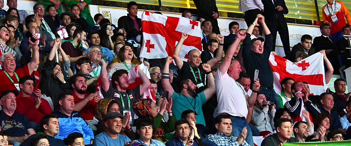 Штангист-супертяжеловес Лаша Талахадзе – абсолютный чемпион и рекордсмен мира