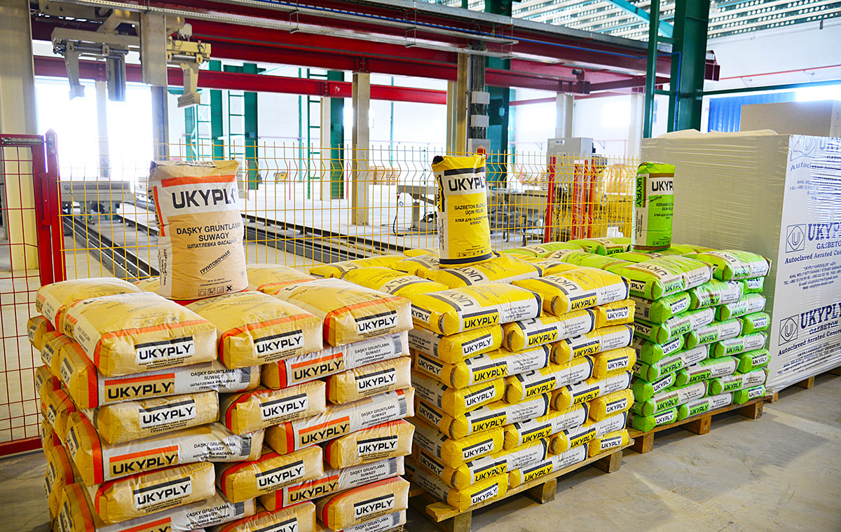 Aerated concrete blocks of a private enterprise sent for export