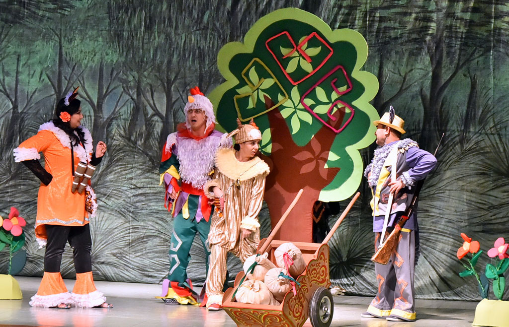 Gurjak teatry ýaşajyk tomaşaçylara gyzykly täze ýyl ertekisini sowgat etdi