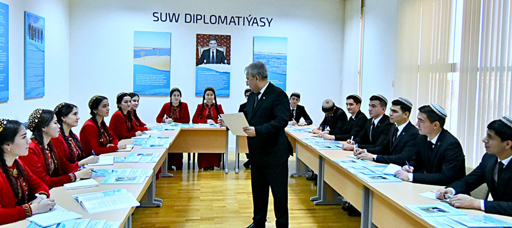 Training Centre for various directions of Turkmen diplomacy is opened in the Institute of International Relations 